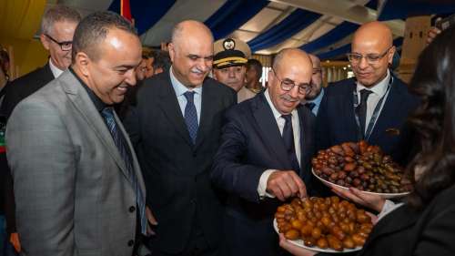 وزير الفلاحة يترأس  فعاليات الدورة 14 للملتقى الدولي للتمر بارفود + صور وفيديو