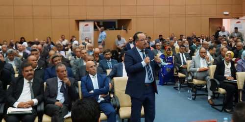 محمد بن يوسف يدعو إلى منح الأولوية للتشغيل خلال اللقاء التشاوري بتنغير